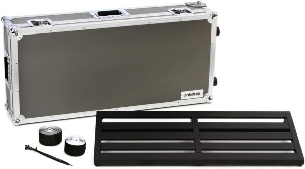 Pedaltrain Novo PT-N32-TCW Pedalboard with Tour Case